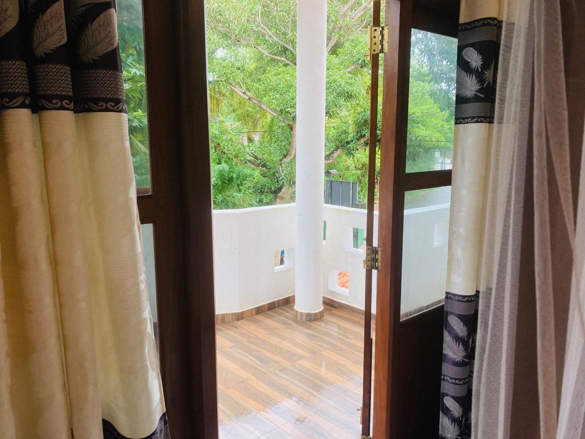 Horizon Guest House ミリッサ エクステリア 写真